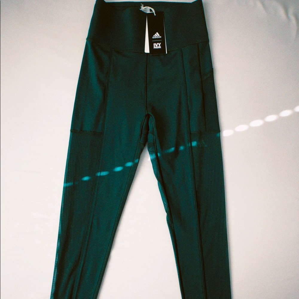 IVY PARK leggings